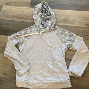 Hem and thread hoodie size small